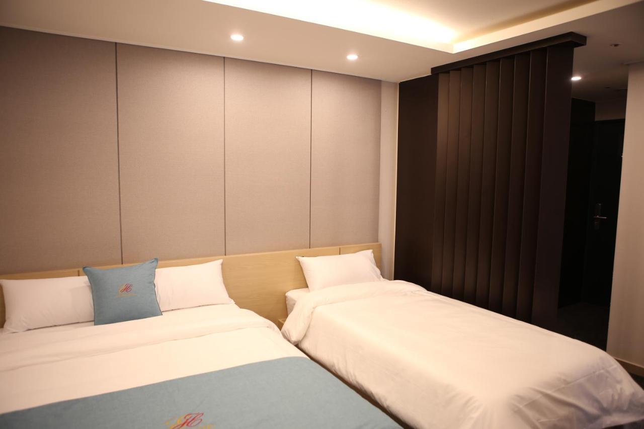 Chuncheon Eston Hotel Extérieur photo