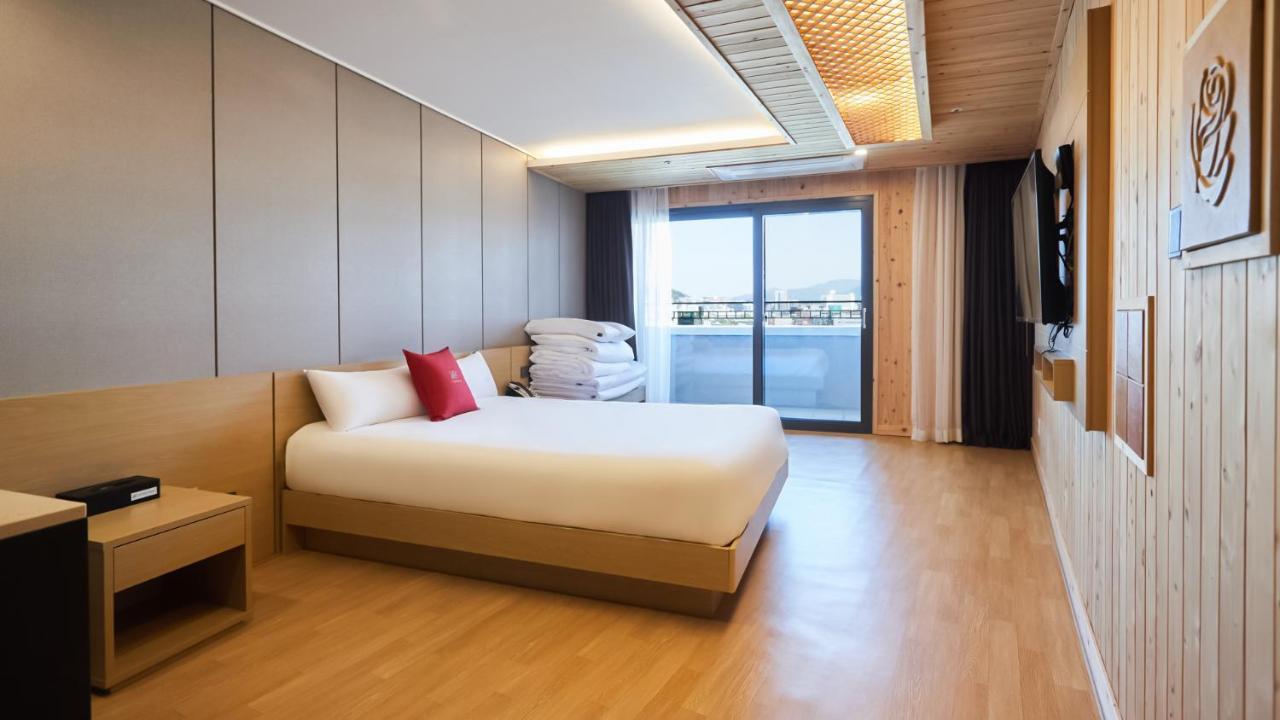 Chuncheon Eston Hotel Extérieur photo