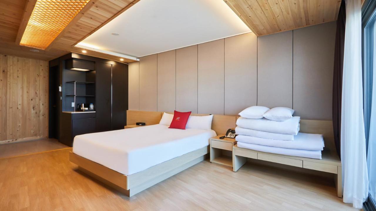 Chuncheon Eston Hotel Extérieur photo