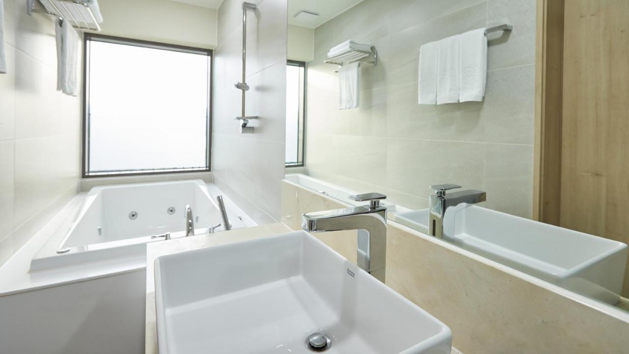 Chuncheon Eston Hotel Extérieur photo