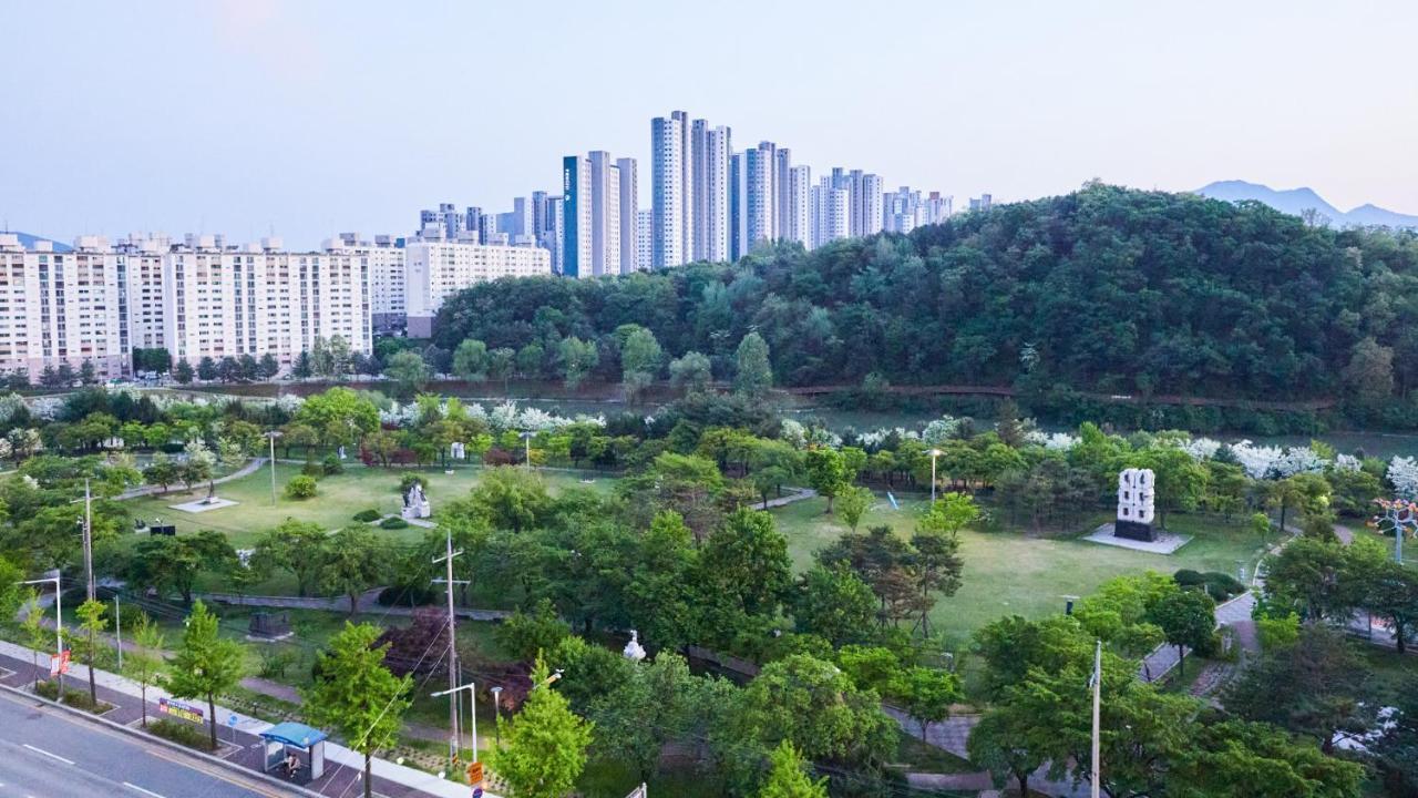 Chuncheon Eston Hotel Extérieur photo