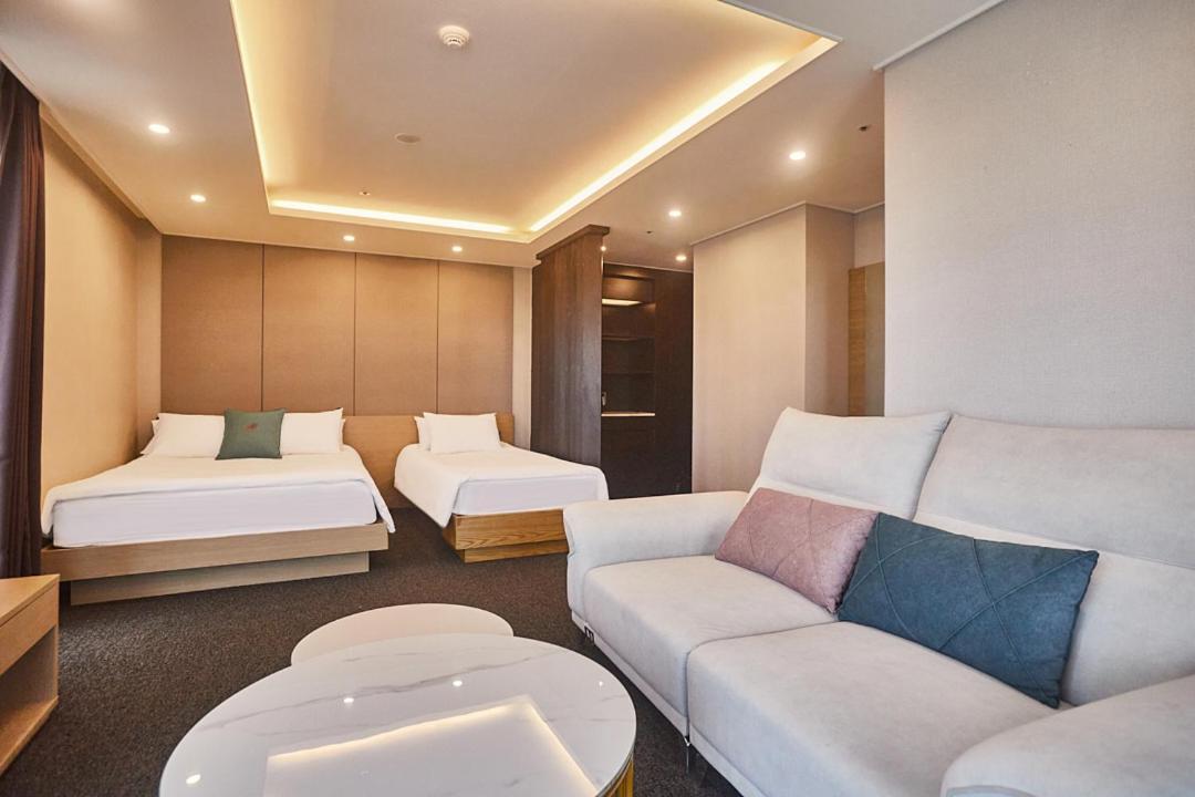 Chuncheon Eston Hotel Extérieur photo