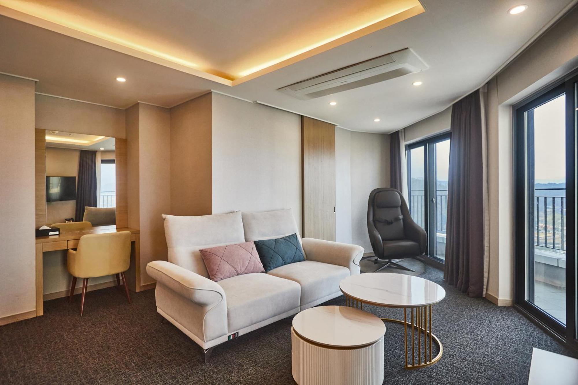 Chuncheon Eston Hotel Extérieur photo